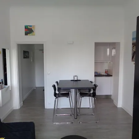 Studio Prive Regina Apartment *